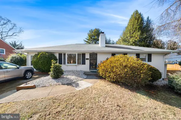 1806 Lansing Ct, MCLEAN, VA 22101