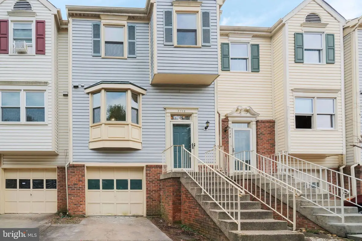3733 Roxbury Ln, Alexandria, VA 22309 - #1