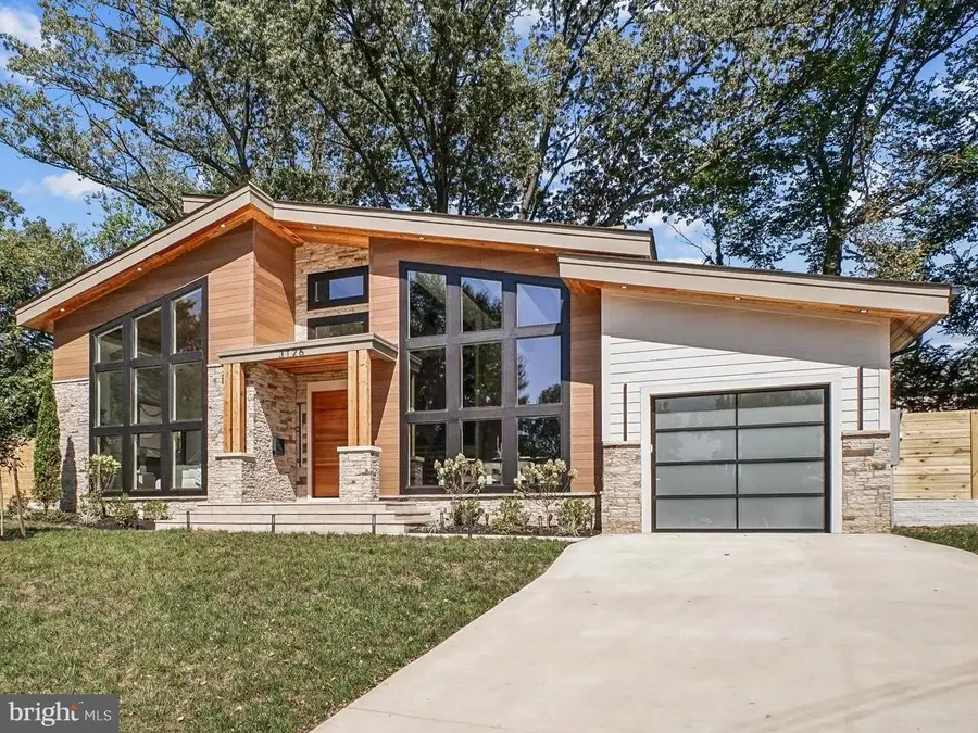 3126 Headrow Cir, Falls Church, VA 22042 - #2