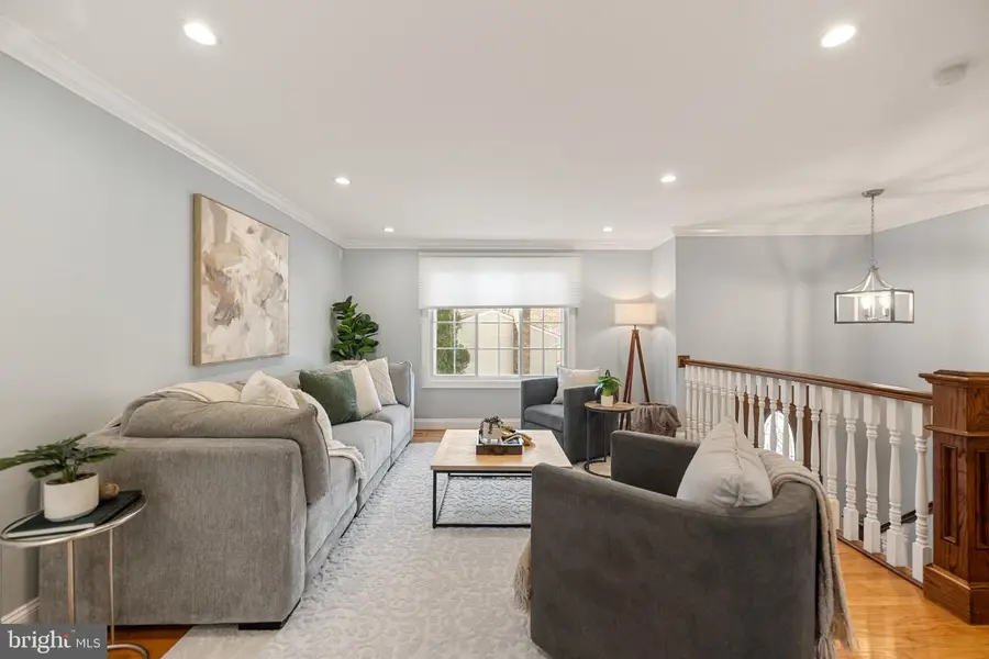 8463 Yellow Leaf Ct, Springfield, VA 22153 - #3