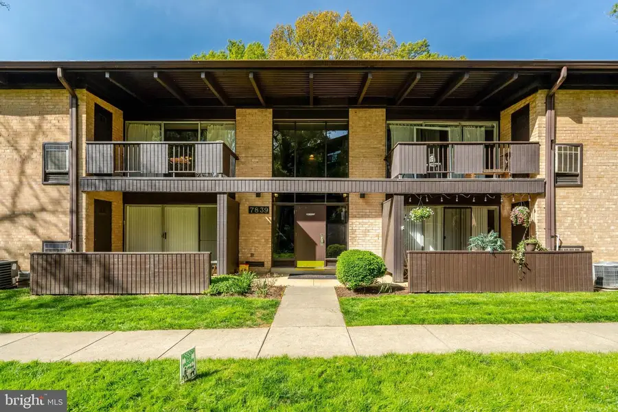7839 Enola St #103, McLean, VA 22102 - #3