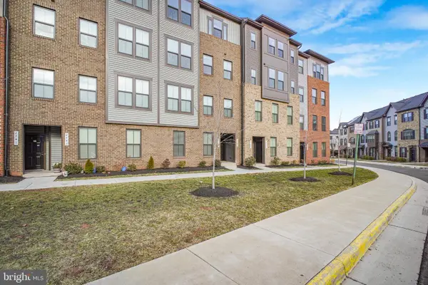 2747 Velocity Rd #30f, HERNDON, VA 20171