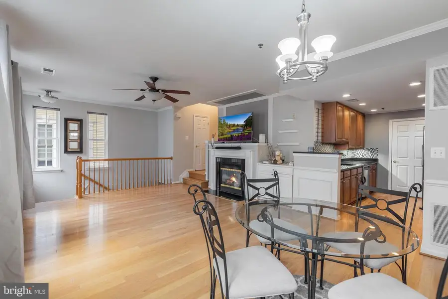 7752 Milford Haven Dr #52b, Lorton, VA 22079 - #3