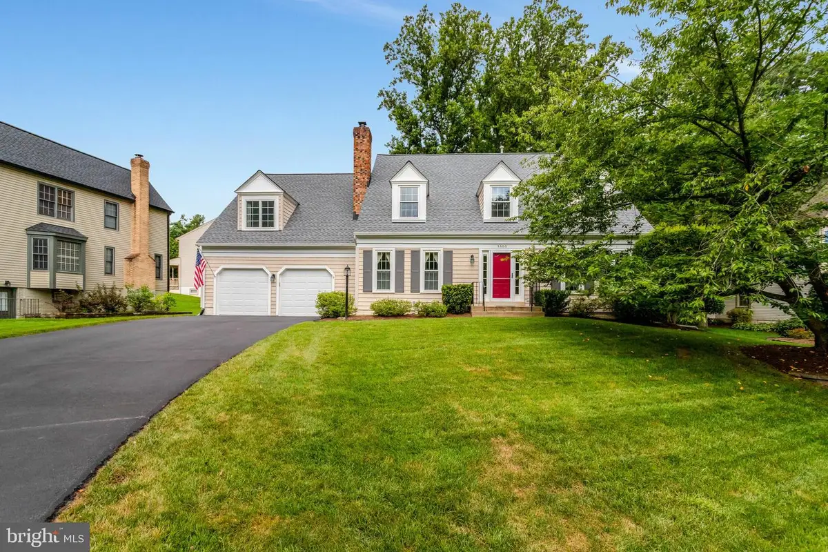 5300 Lindsay St, Fairfax, VA 22032 - #1