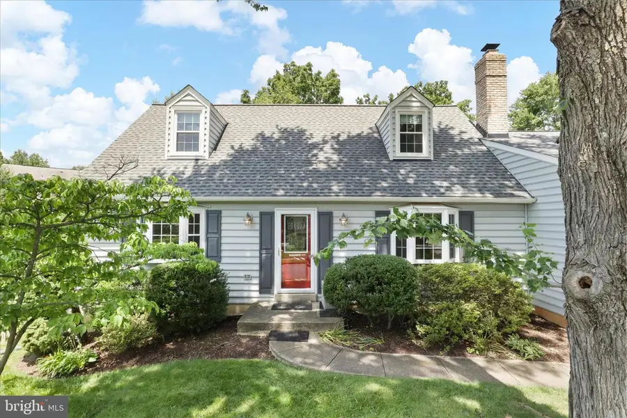 10118 Spinning Wheel Ct, Fairfax, VA 22032 - #2