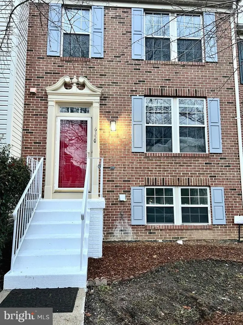 6350 Racetec Pl, Springfield, VA 22150 - #1