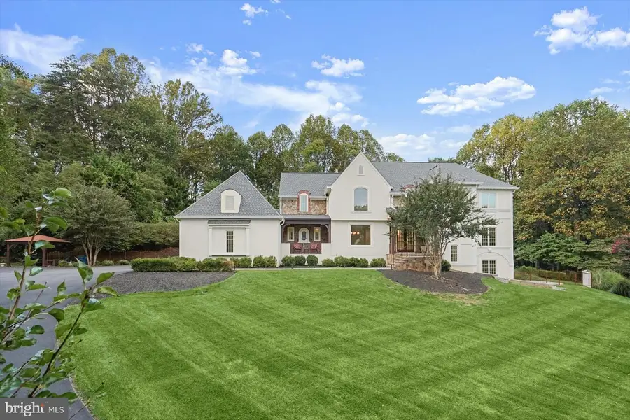 1404 Wynhurst Ln, Vienna, VA 22182 - #2