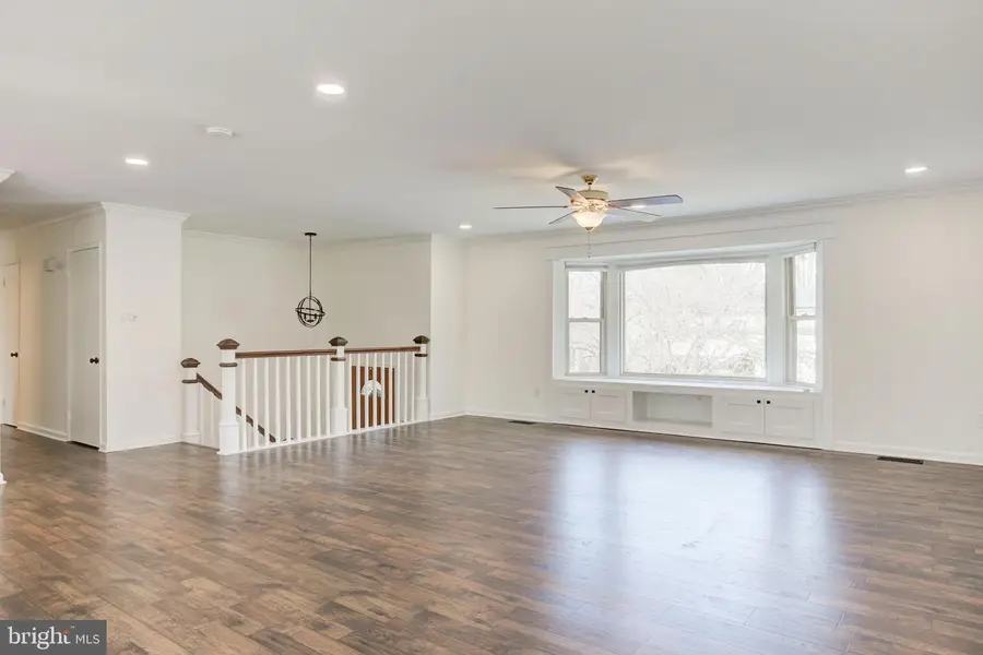 2318 Malraux Dr, Vienna, VA 22182 - #2