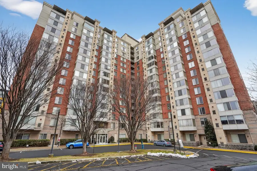 2726 Gallows Rd #619, Vienna, VA 22180 - #2