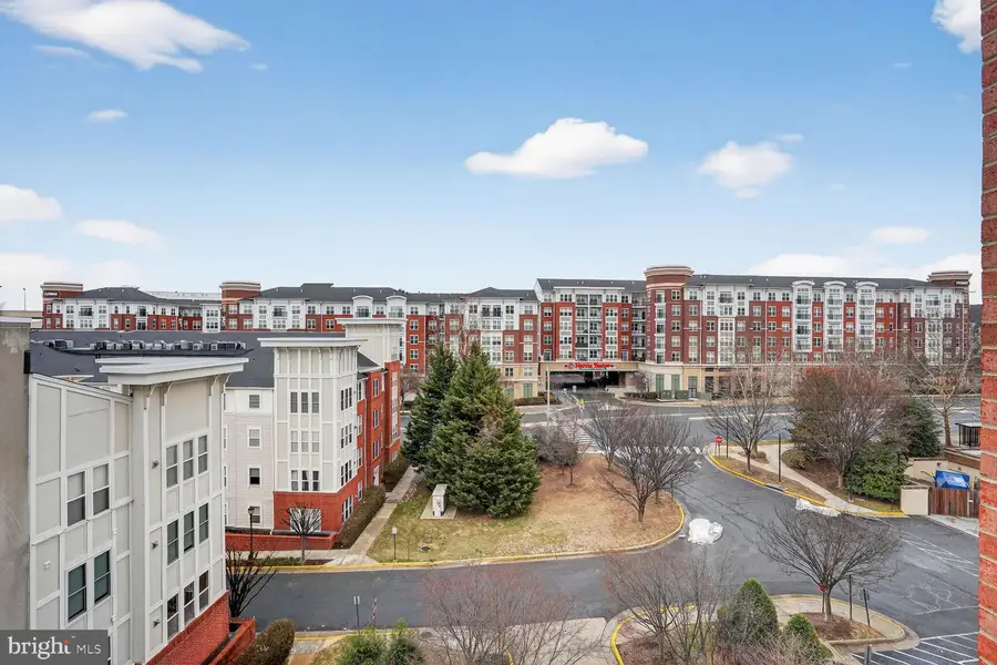 2726 Gallows Rd #619, Vienna, VA 22180 - #3