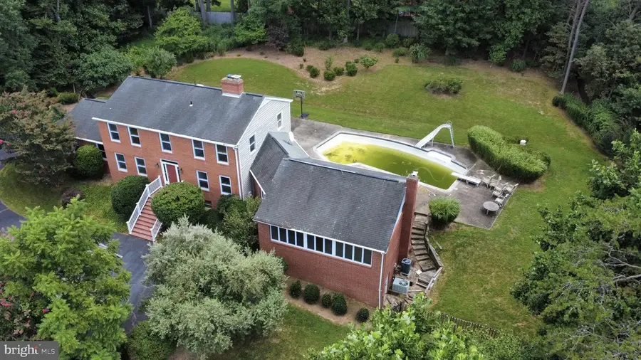 1013 Union Church Rd, McLean, VA 22102 - #3