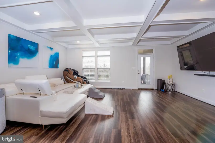 5207 Ridgeview Retreat Dr, Chantilly, VA 20151 - #2