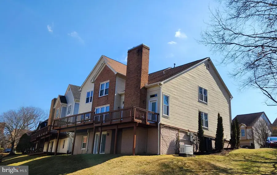 7506 Silver Maple Ln, Falls Church, VA 22042 - #2