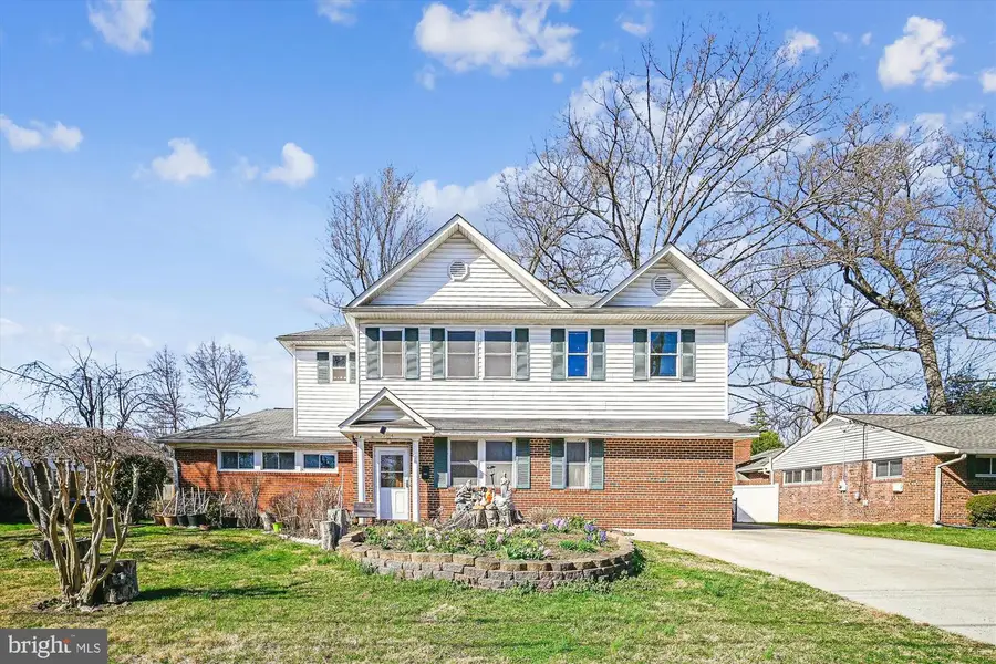 7314 Inzer St, Springfield, VA 22151 - #2