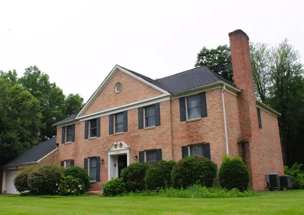 6367 Lynwood Hill Rd, MCLEAN, VA 22101