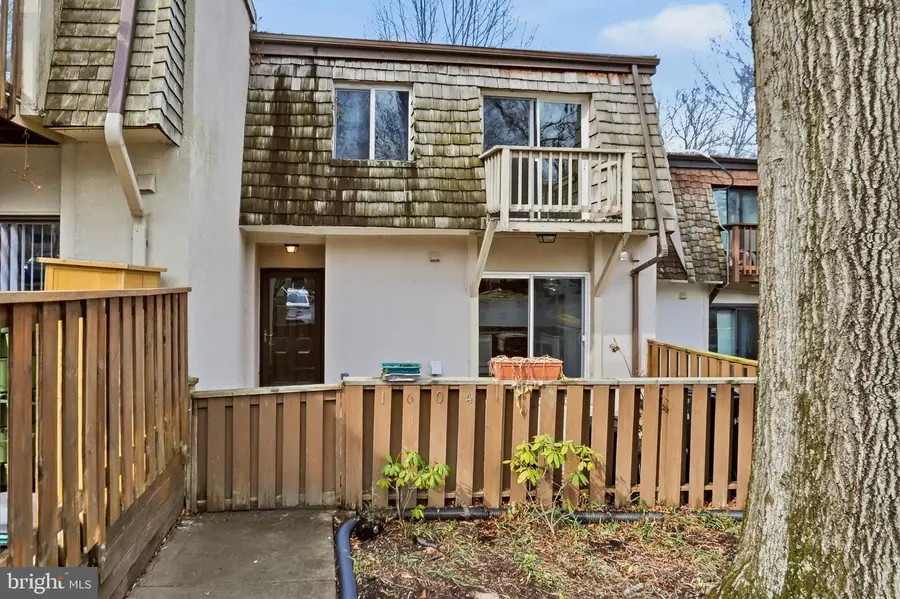 1604 Valencia Way, Reston, VA 20190 - #2