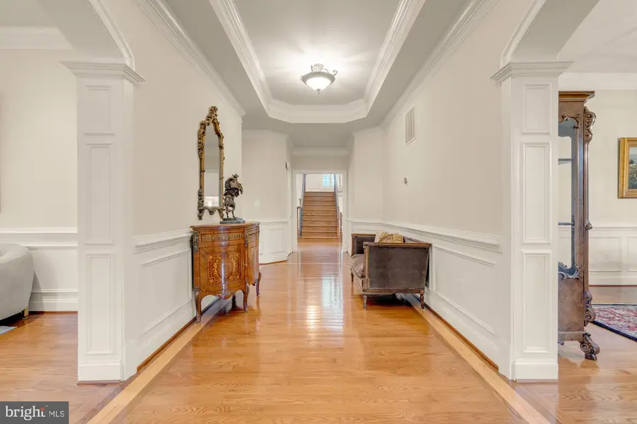 6238 Linway Ter, McLean, VA 22101 - #3