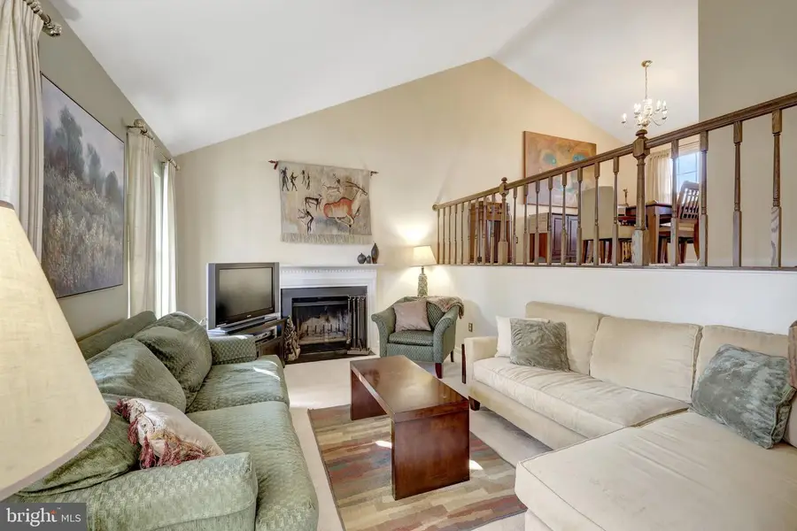 3644 Beech Down Dr, Chantilly, VA 20151 - #3