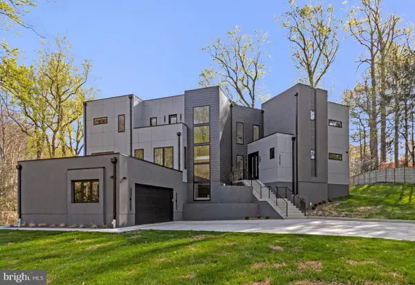 3525 Glenbrook Rd, FAIRFAX, VA 22031