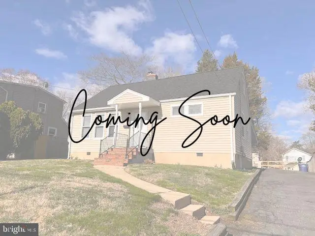 3112 Annandale Rd, Falls Church, VA 22042 - #1