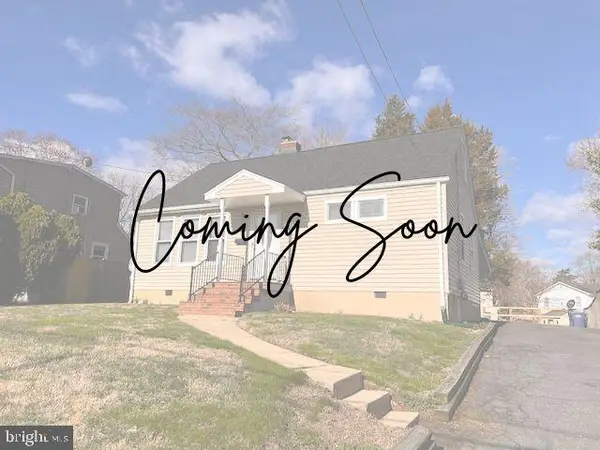 3112 Annandale Rd, FALLS CHURCH, VA 22042