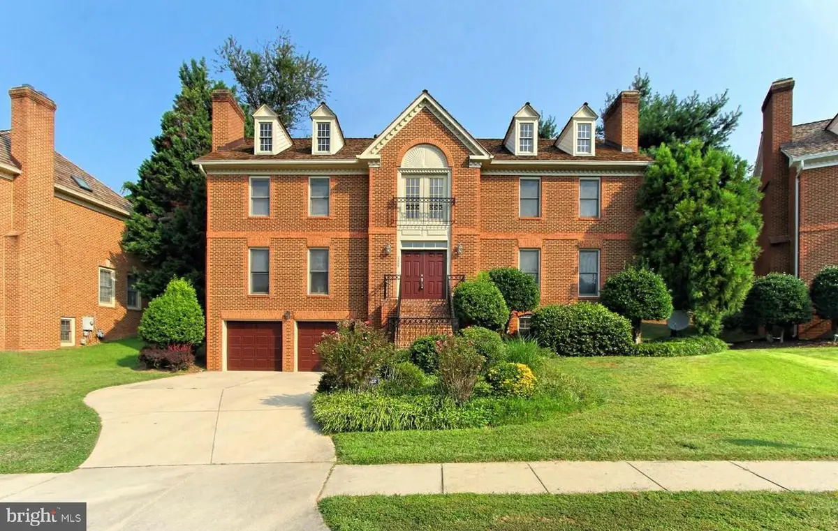 7204 Quiet Cv, Annandale, VA 22003 - #1