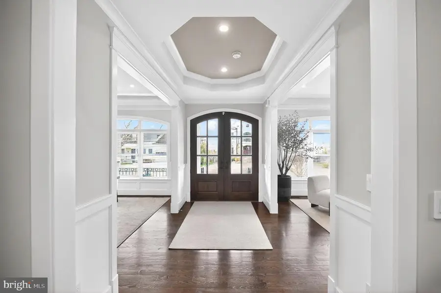 6506 Chesterfield Ave, McLean, VA 22101 - #2