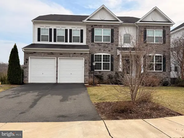 5575 James Young Way, FAIRFAX, VA 22032