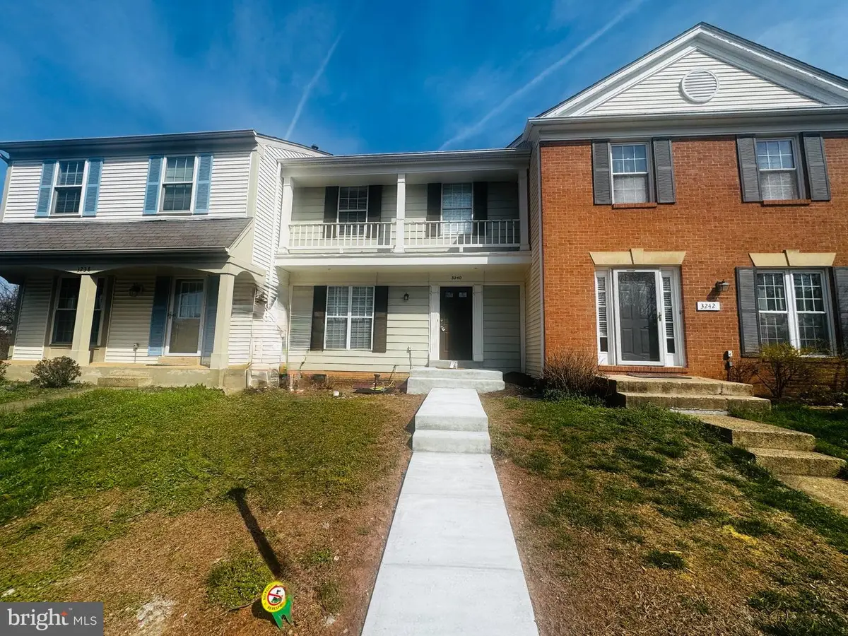 3240 Tayloe Ct, Herndon, VA 20171 - #1