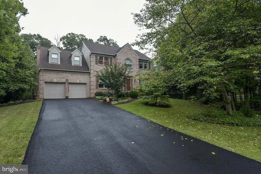 5925 Pocol Dr, Clifton, VA 20124 - #2