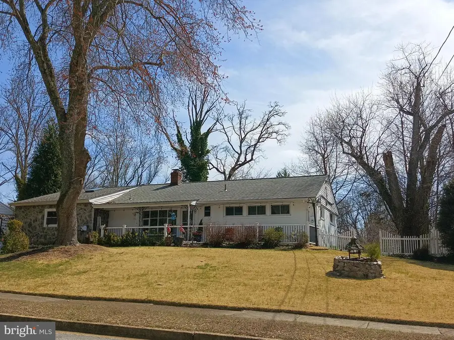 7501 Nancemond St, Springfield, VA 22150 - #3