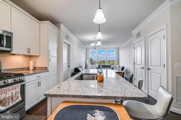 13722 Neil Armstrong Ave #405, HERNDON, VA 20171