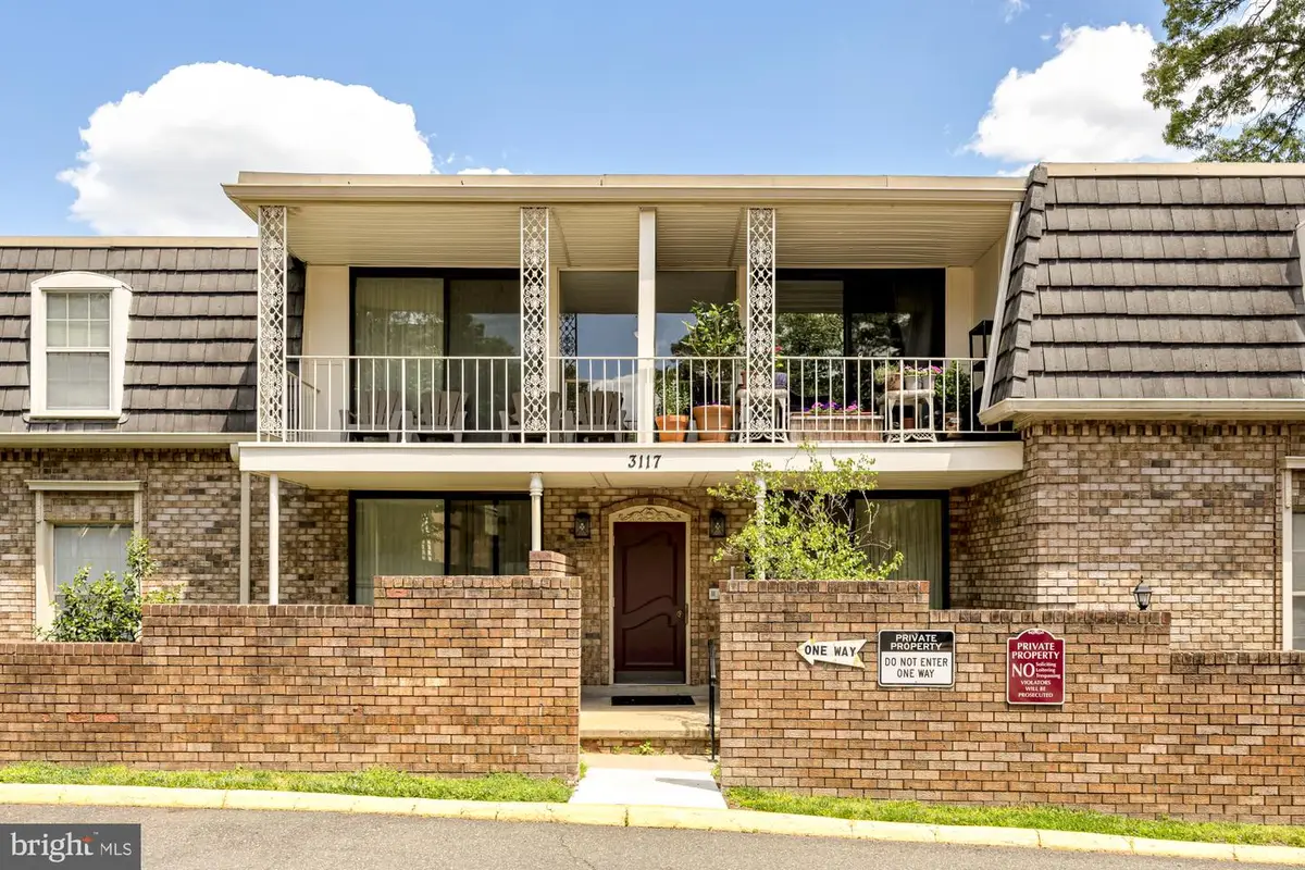 3117 Patrick Henry Dr #430, Falls Church, VA 22044 - #1