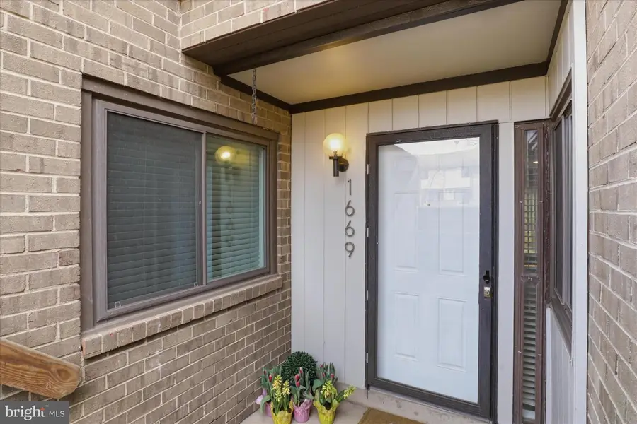 1669 Westwind Way #174a, McLean, VA 22102 - #3