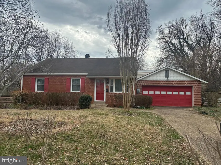 2021 Kilgore Rd, Falls Church, VA 22043 - #2