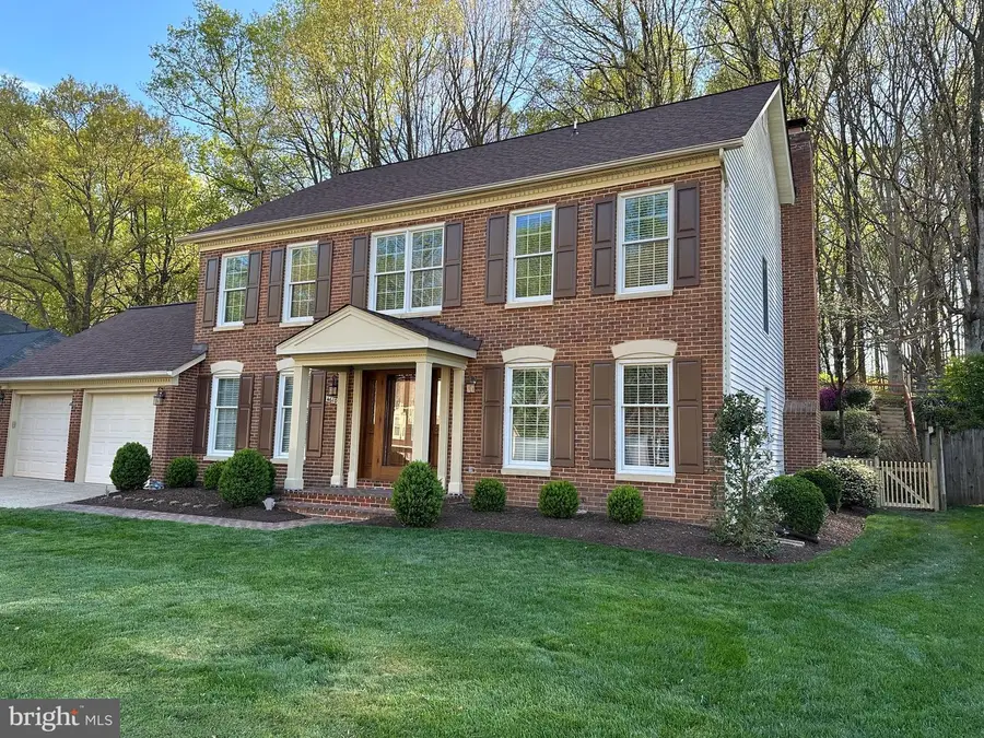 4610 Tapestry Dr, Fairfax, VA 22032 - #2