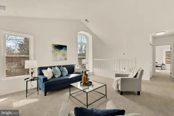 7602-n Lakeside Village Dr, FALLS CHURCH, VA 22042