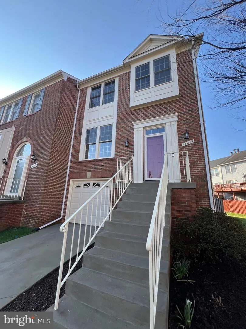 14217 Belt Buckle Ct, Centreville, VA 20121 - #2