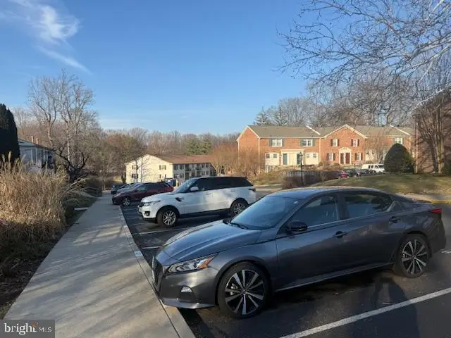 5802-e Torington Dr #825, Springfield, VA 22152 - #3