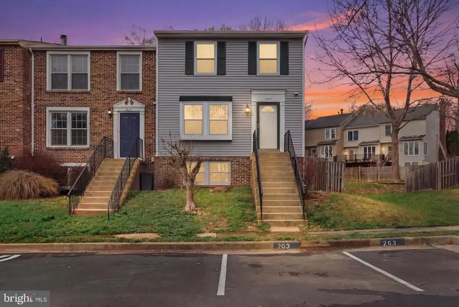 5936 Spruce Run Ct, Centreville, VA 20121 - #3