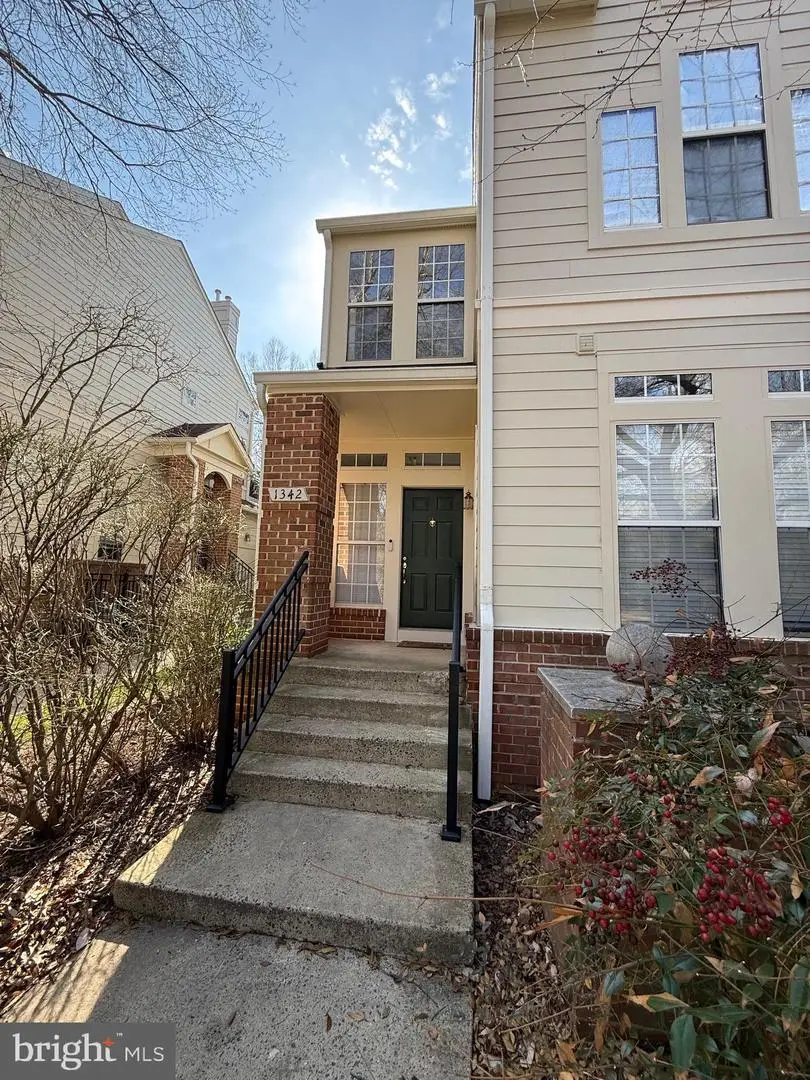 1342 Garden Wall Cir #503, Reston, VA 20194 - #2