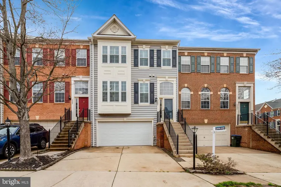 5282 Sandyford St, Alexandria, VA 22315 - #2
