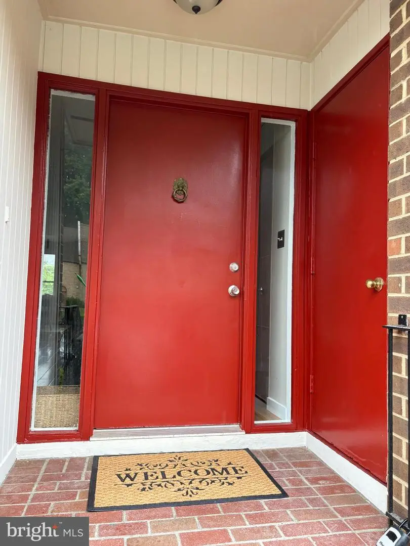 1733 Cy Ct, Vienna, VA 22182 - #2