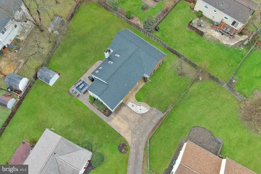 6922 Lodestone Ct, Alexandria, VA 22306 - #2