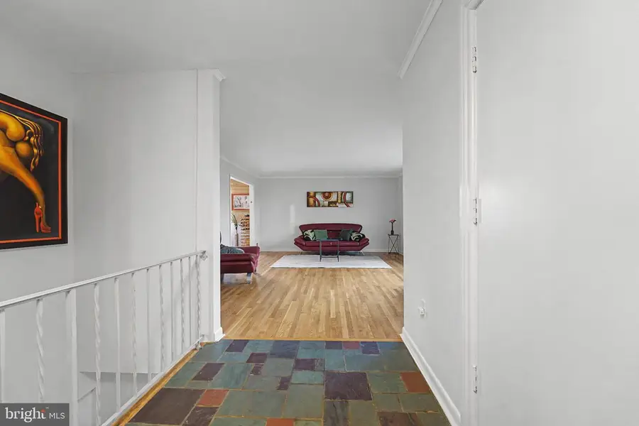 3706 Quaint Acres Cir, Falls Church, VA 22041 - #3