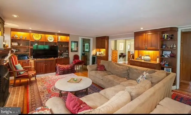 2603 Faber Ct, Falls Church, VA 22046 - #3