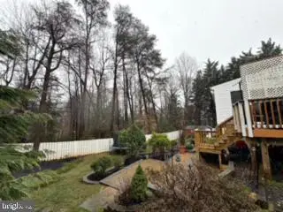 5425 Governor Yeardley Dr, Fairfax, VA 22032 - #2