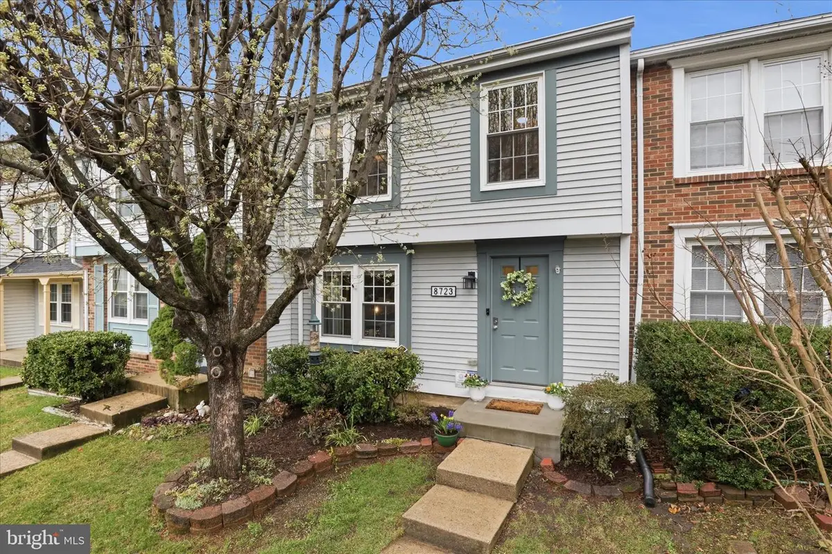 8723 Canaan Ct, Lorton, VA 22079 - #1