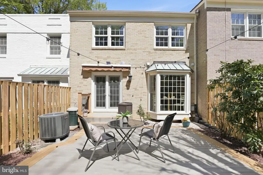 7379 Hallcrest Dr, McLean, VA 22102 - #2