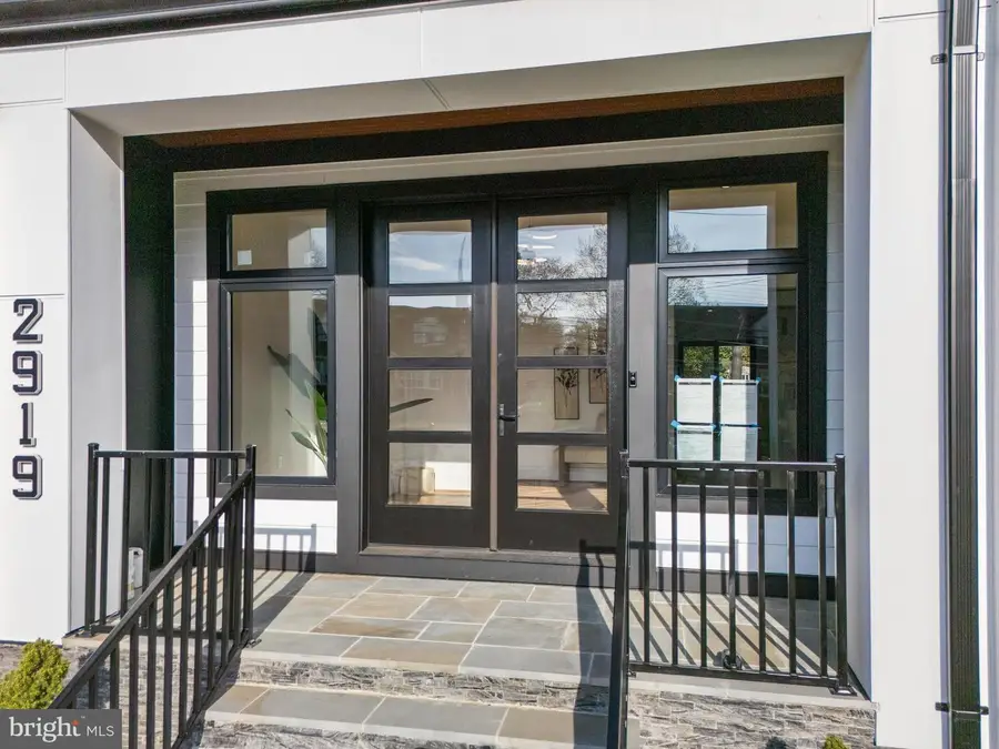 2919 Lawrence Dr, Falls Church, VA 22042 - #3